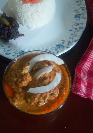 নারকেল চিকেন কারি (Coconut chicken curry recipe in Bengali) রেসিপির প্রধান ছবি