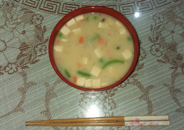 Ozouni (Miso soup)