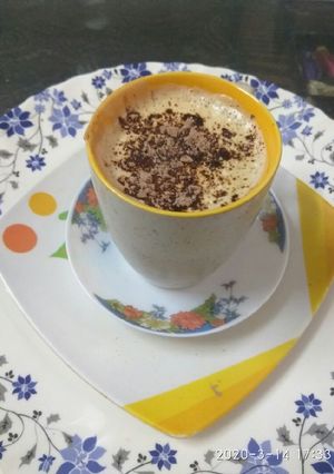 A picture of Creamy hot brown coffee.