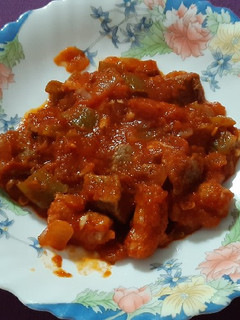 Una foto de Carne y salchichas con "toque" andaluz