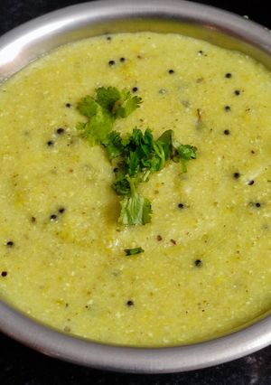 A picture of Foxtail millet khichu.