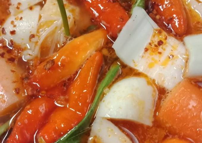 Resep Suki Kuah Tomyam Oleh Dessy Fitria Hermawan Cookpad