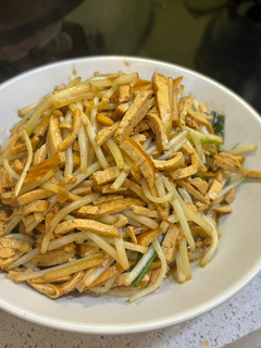 鐵板燒風豆乾炒豆芽 的食譜成品照片