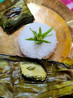 উচ্ছে পাতুরি (ucche paturi recipe in Bengali) রেসিপির প্রধান ছবি