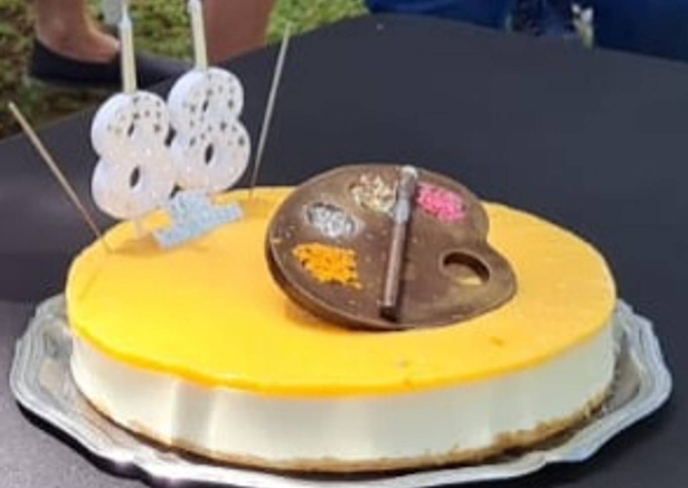 Semifrío de limón 30cm con base de galleta