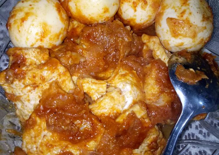 Tahu telur masak balado