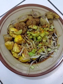 Foto resep Rujak tahu / Rujak mie