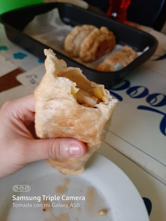 Una foto de Empanadas de pollo champiñón 💖