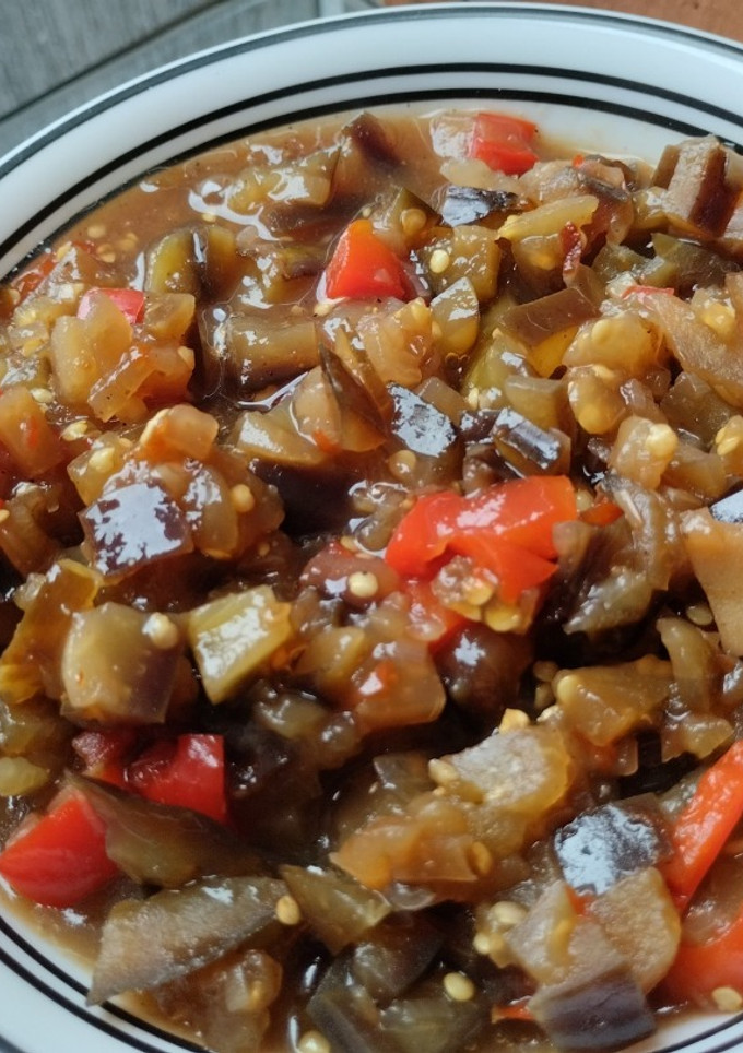 Una foto de Chutney de berenjenas🍆🌶️🍯🥐