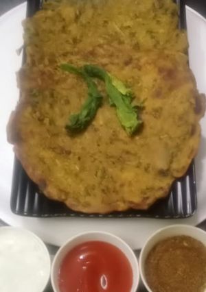 A picture of Jawar muli paratha.