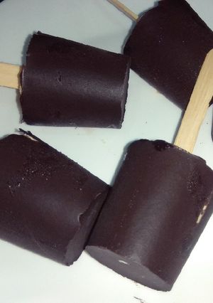A picture of Chocolate Mango bar.