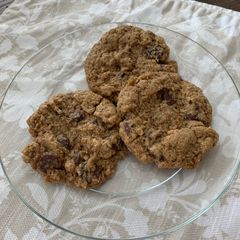 A picture of Healthy Chocolate Chip Cookies.