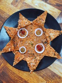 प्याज़ का पराठा (Pyaaz ka Paratha recipe in Hindi) रेसिपी मुख्य फोटो
