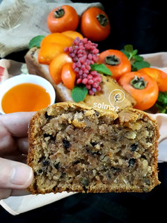 عکسی از دستور کیک خرمالو و گردو solmaz