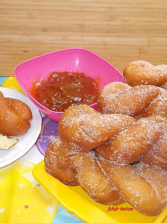 Koreai csavart fánk (Kkwabaegi) recept fotója