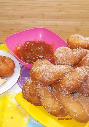 Koreai csavart fánk (Kkwabaegi) recept fotója