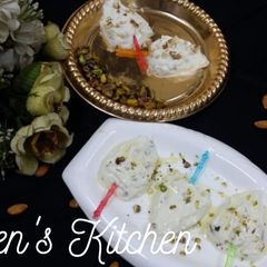 A picture of Shrikhand Popsicles.