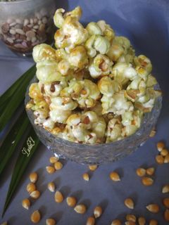 Foto resep Popcorn Caramel Pandan