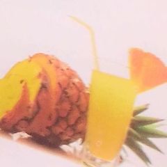 A picture of Pineapple juice.