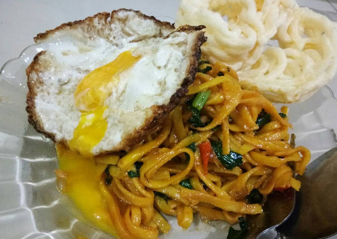 Mie gepeng istimewa