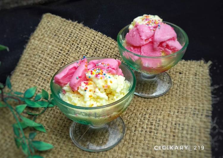 Cara buat Es krim tumis vanila no sp, no mixer #Pr_tuliluuut yang nikmat Untuk Jualan