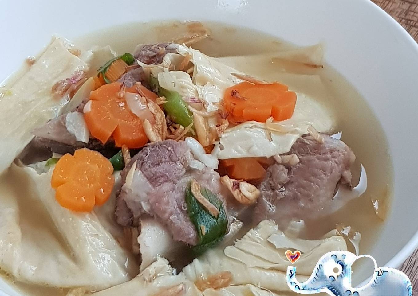 Sup Baikut Kembang Tahu