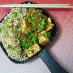 A picture of Vegetable Fried Rice.