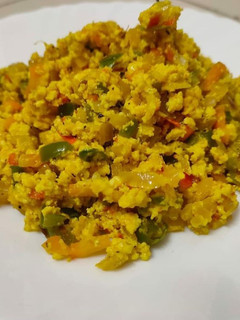 पनीर भुर्जी (paneer bhurji recipe in Hindi) रेसिपी मुख्य फोटो