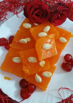 A picture of Karachi halwa.