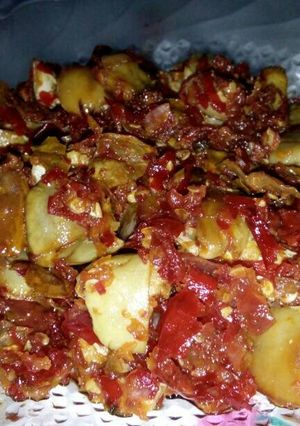 Foto resep Jengkol geprek balado obat patah hati 😆💔