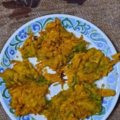 Palak k pakoray A picture of Palak k pakoray.