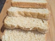 A picture of white bread