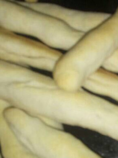 Una foto de Grisines caseros😊