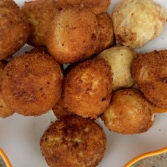 Yam Balls A picture of Yam Balls.