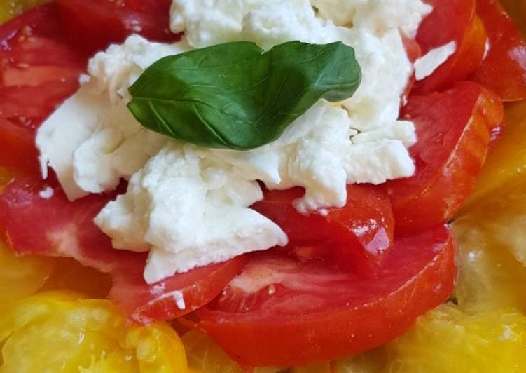 Comment Préparer Les Salade aux deux tomates