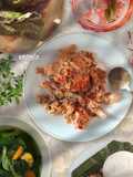 Bothok "Tum" Ayam Jamur Bumbu Kacang (Madiun)