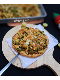 عکسی از دستور پیتزا قارچ و کالباس