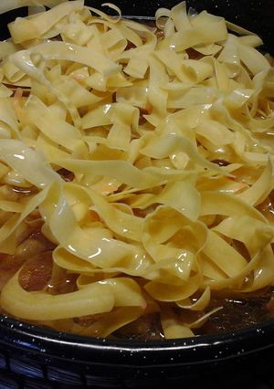 A picture of Baked Chicken with Noodles.