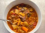 A picture of beef tomato soup