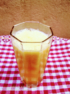 A picture of Mango green Tea.