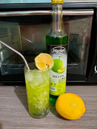 Cara Gampang Menyiapkan Es Melon Enak