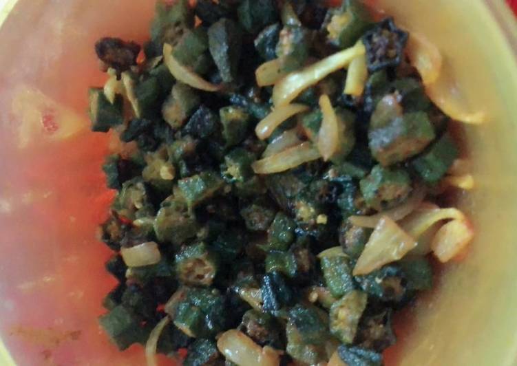 Steps to Make Perfect Bhindi do pyaza