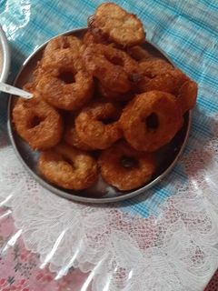 वड़े (vade recipe in Hindi) रेसिपी मुख्य फोटो