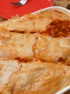 A picture of Pasta Pie (Makaronopita).