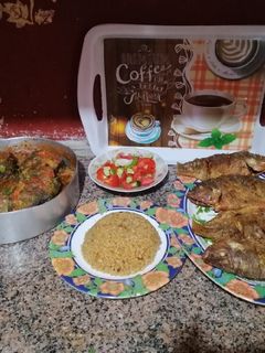 صورة لوصفة سمك بلطي ارز صياديه سلطه وصينيه سمك قراميط