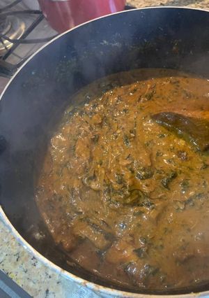 A picture of Ogbono with bitterleaves.