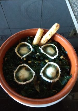 Una foto de Espinacas con queso