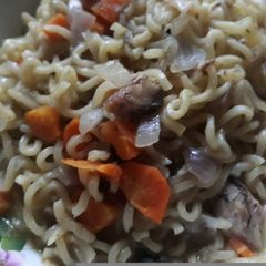 A picture of Indomine with sardine and carrots.