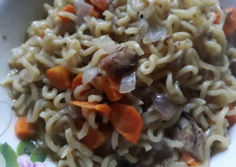 Indomine with sardine and carrots