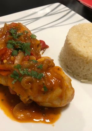 Una foto de Pollo a la portuguesa